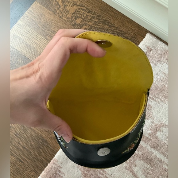 Y2K Early 2000’S ED HARDY Black Patch Tattoo Shield Sunglasses Case - Picture 10 of 16